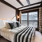 Residence - Pieces 304