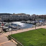 Coquet T2, Quartier Des Quilles, Climatise, 300M Des Plages