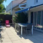 Maison 3 Ch. A Royan Avec Jardin, Wifi Et Animaux Acceptes - Fr-1-494-143