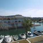 Appartement 5 Pers Avec Loggia, Parking Prive A Sete - Fr-1-472-166