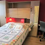 Appartement Vue Mer Avec Terrasse Et Wifi A Perros-Guirec - Ref 828