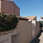 Jolie Maison De Vacances Renovee Et Climatisee, 5 Couchages, 2 Chambres Et Mezzanine, 100M De La Plage, Residence Le Village De La Mer Lrvm39