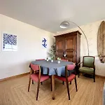 Appartement 2 Chambres Pres De La Plage Avec Balcon, Ascenseur, Garage Et Wi-Fi Gratuit - Fr-1-361-487