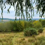 Gite A Saint-Etienne-Au-Mont Avec Jardin Privatif, Cheminee, Wifi Et Animaux Admis - Fr-1-376-77