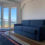 Appartement Vue Mer Exceptionnelle Plage De Trestraou A Perros-Guirec - Ref 503