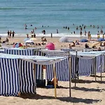 Location 1 A 4 Pers. Dans Residence Front De Mer