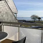 Appartement Situe Plage De Trestraou Vue Sur Mer A Perros-Guirec - Ref 854