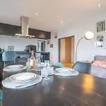 Apartment Dade-3 By Interhome