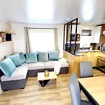 Bungalow Charmant, Saint-Julien-En-Born, Piscine Partagee