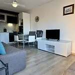 Appartement Cosy 4 Pers. A 400M De La Plage, Piscine, Terrasse, Parking Securise - Fr-1-225-807