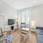 Nice Apartment In Saint-Malo With Kitchen