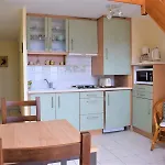 Appartement Avec Terrasse Vue Sur Mer Plage Du Coz-Pors A Tregastel - Ref 726
