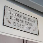 Chez Tonton Henri, Maison De Pecheur