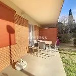 3257-T2 Dans Une Residence Avec Piscine
