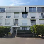Nouveau Dans Residence Au Calme Proche Du Centre!