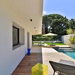 Superbe Villa Moderne Avec Piscine A Marseille - Villa Marseilleveyre