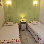 St Cyprien Appartement 4 Personnes Proche