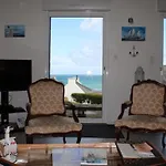 707 -Maison De Charme Au Domaine Privee De Lanruen