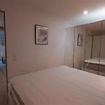 Appartement Cosy A Biarritz, Proche Des Halles Et Plages, Ideal Pour 2 Avec Wifi Inclus - Fr-1-239-853