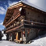 Unique Chalet Herminette, Luxe Et Cooconing Vallee Des Confins By Lla Selections