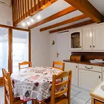 Pavillon Climatise T2 Mezzanine A 150M De La Plage - 5 Pers, Parking, Animaux Acceptes - Fr-1-409-250