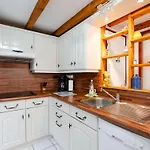 Pavillon Climatise T2 Mezzanine A 150M De La Plage - 5 Pers, Parking, Animaux Acceptes - Fr-1-409-250