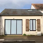 Charmante Maison A Jard Sur Mer Sur La Cote Vendeenne