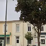 Appartement 1Er Etage Meze