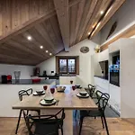 Residence Claire De Lune - Pieces 144