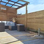 A Seulement 150M Plage Et Commerces Maison 90M2 4 Pieces Avec Parking Prive Et 2 Terrasses Sud