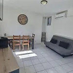 Appartement Plein Centre 300M De La Plage .