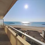 Appartement 6 Pers Au Bord De L'Eau Avec Parking Et Vue Mer - Fr-1-781-14