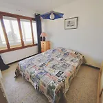 Appartement 6 Pers Au Bord De L'Eau Avec Parking Et Vue Mer - Fr-1-781-14
