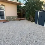 Studio Avec Parking Et Exterieur A 2 Min De La Plage