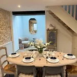 Coquette Maison De Pecheur