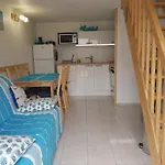 Maisonnette 4 Pers. Pres Plage, Piscine Et Parking - Fr-1-194-260