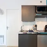 Chez Alexandra - Elegant Studio Avec Parking A Proximite Des Plages