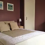 Maison Confortable Avec Jardin