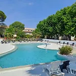 Joli Logement Climatise 6 Personnes Joli Camping A Agde