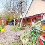 Cozy Home In Agon-Coutainville With Wifi