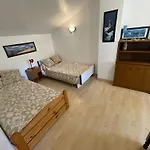 Maison Familiale Au Coeur Des Pins Avec Jardin, Proche Plage, Animaux Acceptes, 700M De La Cote. - Fr-1-22-363