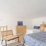 Charmant Studio Mezzanine Renove Au Centre De La Rochelle, Proche Vieux Port Et Plages - Fr-1-535-54