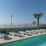 Appartement 2 Ch, Acces Plage Direct, Rez-De-Jardin, Piscine, Animaux Ok - Fr-1-194-284
