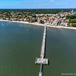 A 350M Plage Du Betey- Maison Pour 9 Avec Piscine
