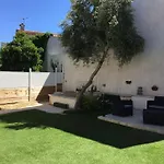 Jolie Maison De Ville Au Calme