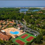 Villa Soustons Plage / Residence Les Villas Du Lac Avec Piscine