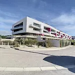 F3 Confortable Avec Piscine, Parking Et Terrasse, A 150M De La Plage De Palavas - Fr-1-715-94