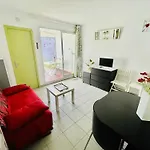 Studio Renove, 4 Pers, Parking Prive, Proche Port Et Plage - Cap D'Agde - Fr-1-723-127