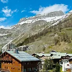 Studio Renove Proche Centre Val-D'Isere Avec Balcon, 3 Pers, Ascenseur - Fr-1-411-899
