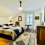 Villa Ker Den
